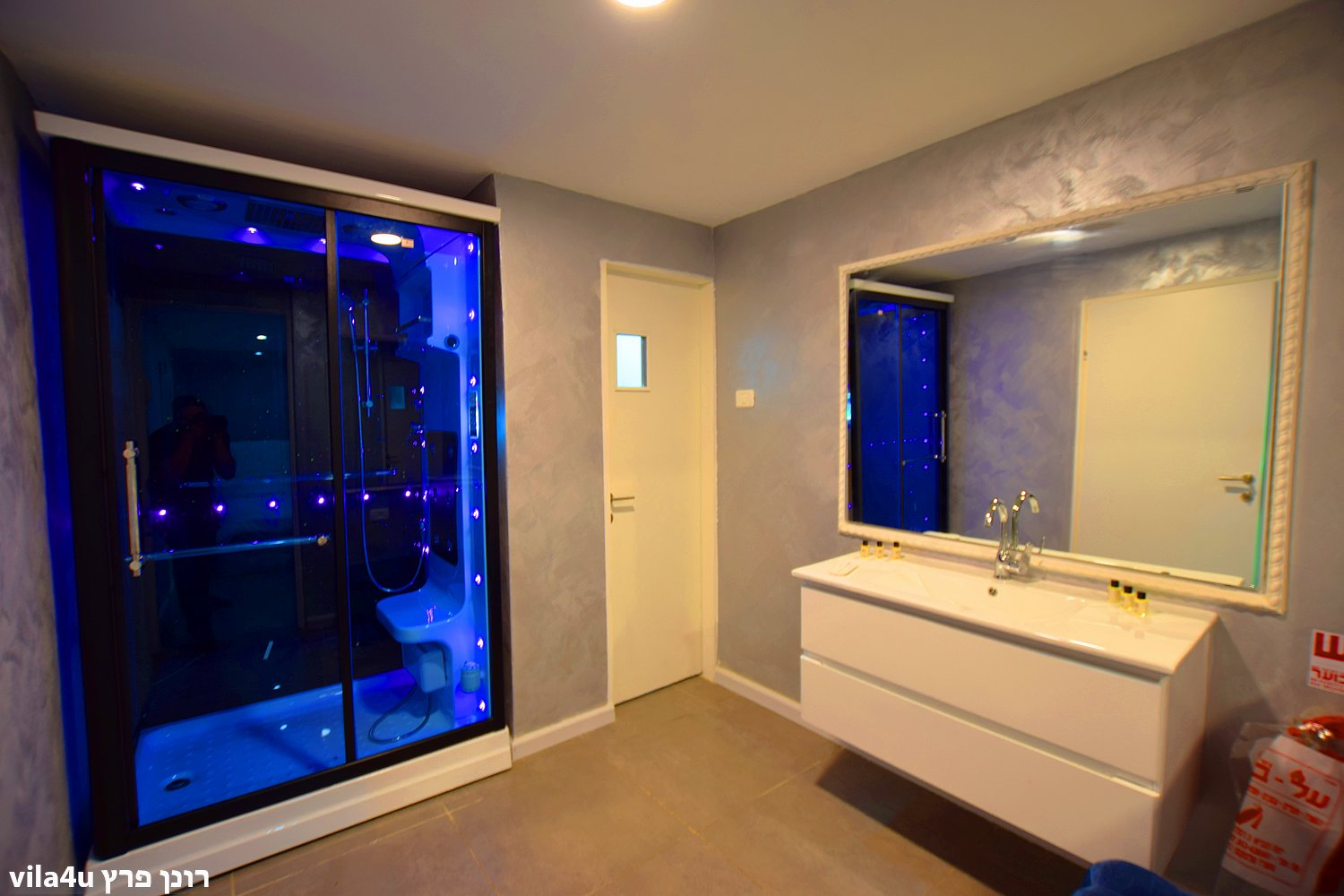 לופט פארטי טיים