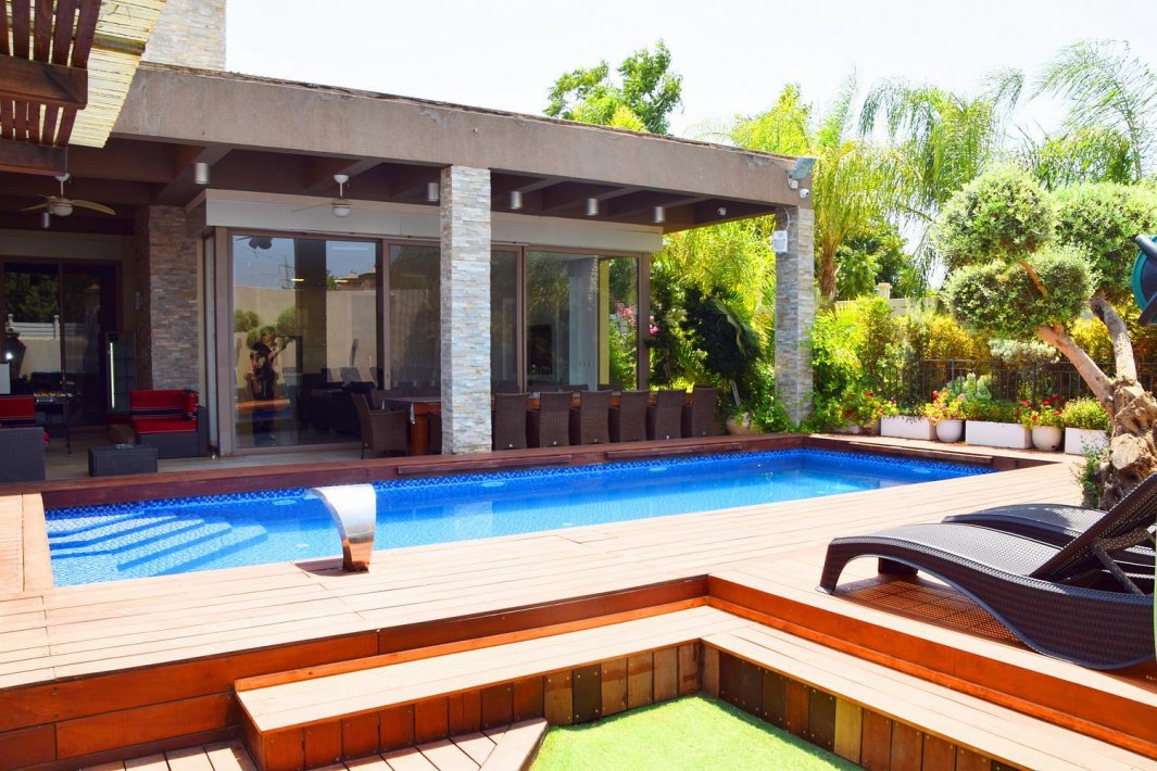 אחוזת הכוכבים