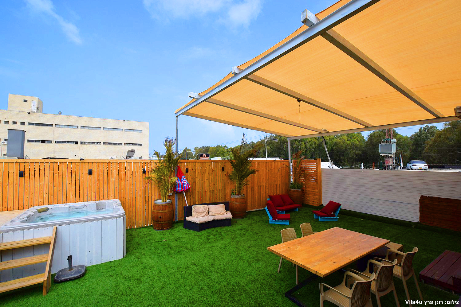 פנטהאוז על הגג